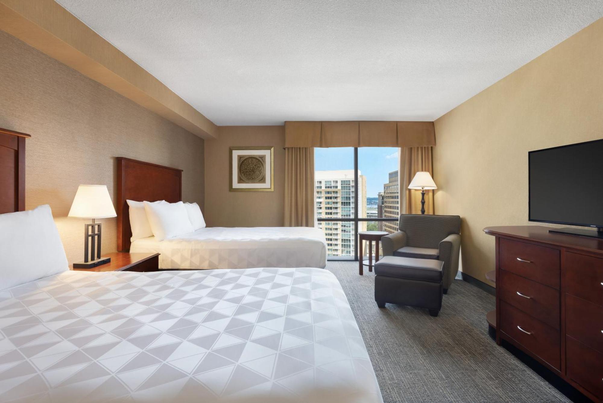 Holiday Inn National Airport/Crystal City By Ihg Арлінгтон Екстер'єр фото