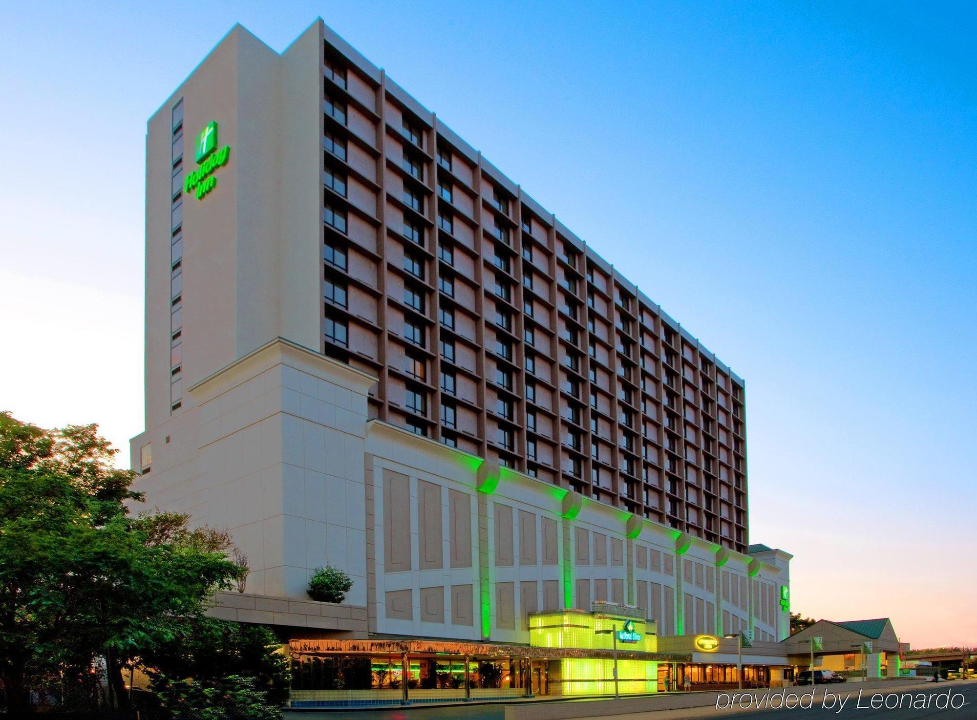 Holiday Inn National Airport/Crystal City By Ihg Арлінгтон Екстер'єр фото